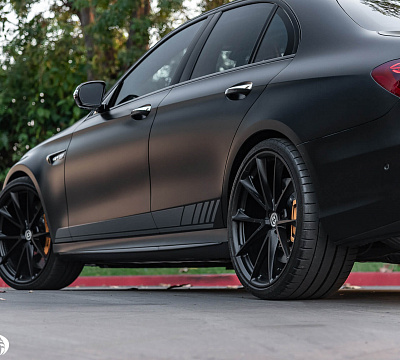 Фото дисков HRE P204 на Mercedes-Benz E-Class (W213, S213, C238)