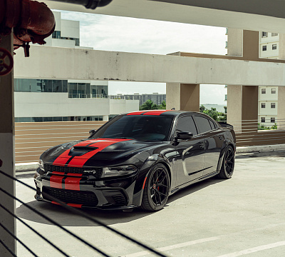 Фото дисков Vossen HF-5 на Dodge Charger VII