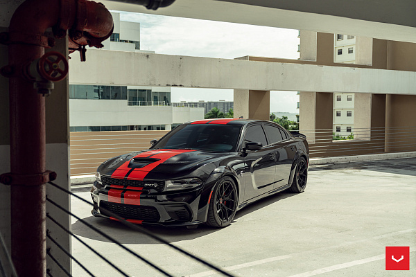 Фото дисков Vossen HF-5 Черный сатин на Dodge Charger VII