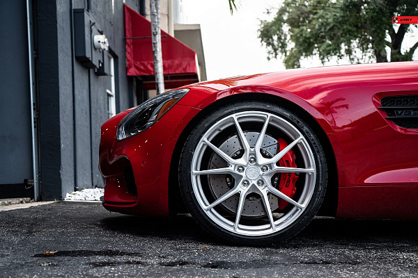 Фото дисков Anrky AN12 Глянцевый лак на Mercedes-Benz AMG GT I