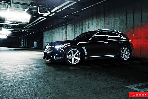Фото дисков Vossen CV3 Серебро на Infiniti FX II