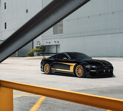 Фото дисков Vossen HF-2 на Ford Mustang VI