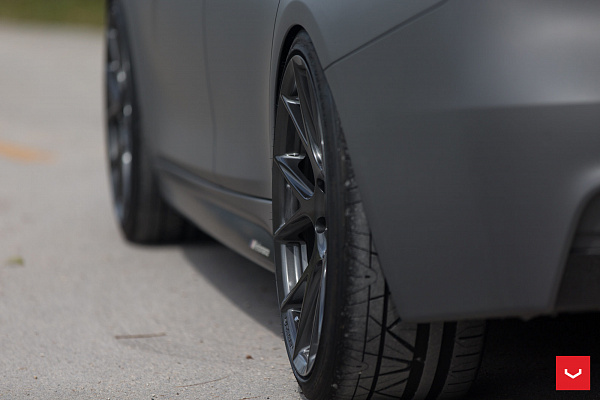 Фото дисков Vossen VFS-6 Глянцевый графит на BMW 3/M3 (F3x/F80)
