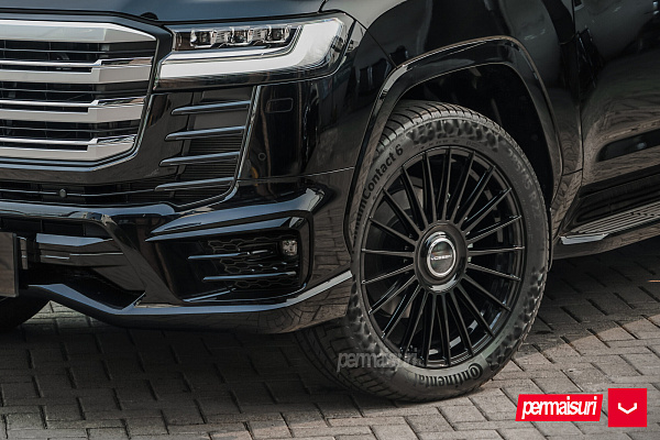 Фото дисков Vossen HF-8 Черный глянец на Toyota Land Cruiser 300