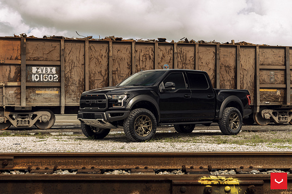 Фото дисков Vossen HF6-4 Сатиновое темное золото на Ford F-150 XIII