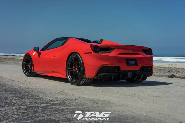 Фото дисков HRE P207 Черный сатин на Ferrari 488