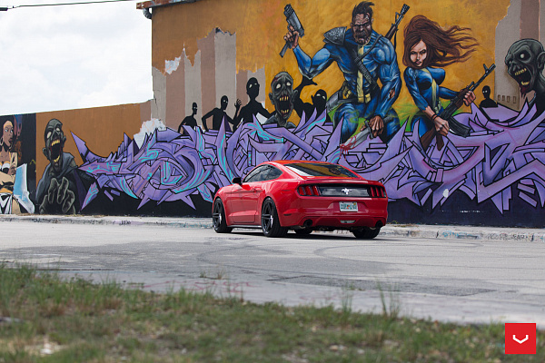 Фото дисков Vossen VFS-5 Глянцевый графит на Ford Mustang VI