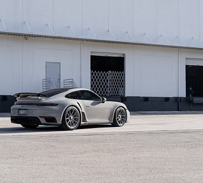 Фото дисков Strasse Wheels SV5 Deep Concave Duoblock на Porsche 911 VIII
