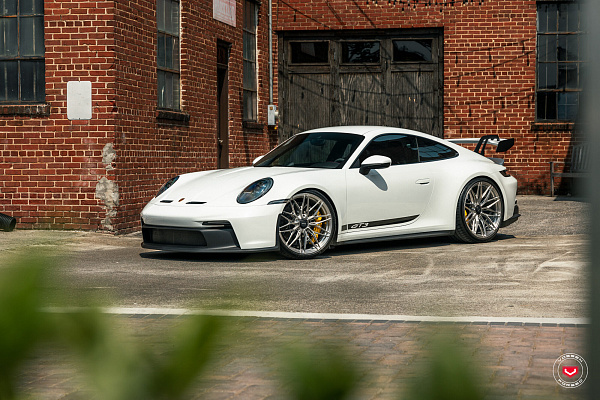 Фото дисков Vossen S21-02 Глянцевый тонированный лак на Porsche 911 VIII