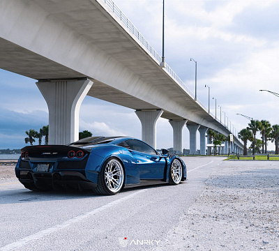 Фото дисков Anrky RS2.3 на Ferrari F8
