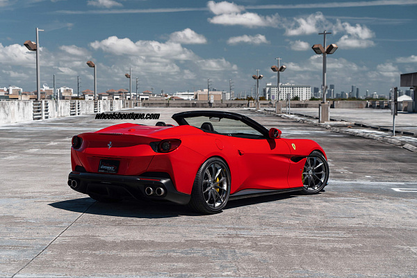 Фото дисков HRE S204 Глянцевый темный лак на Ferrari Portofino