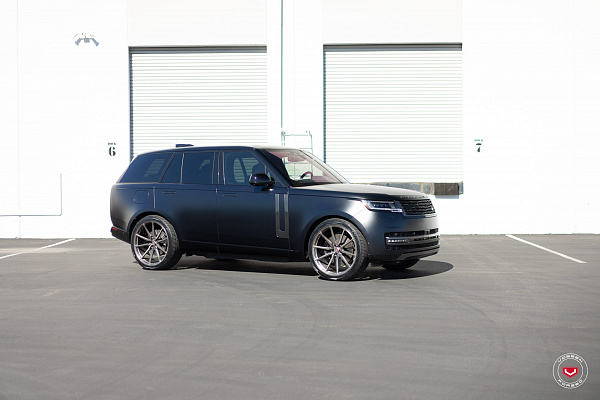 Фото дисков Vossen M-X2 Глянцевый тонированный лак на Land Rover Range Rover V