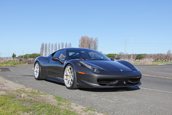 Фото дисков HRE R101 Lightweight Серебро на Ferrari 458