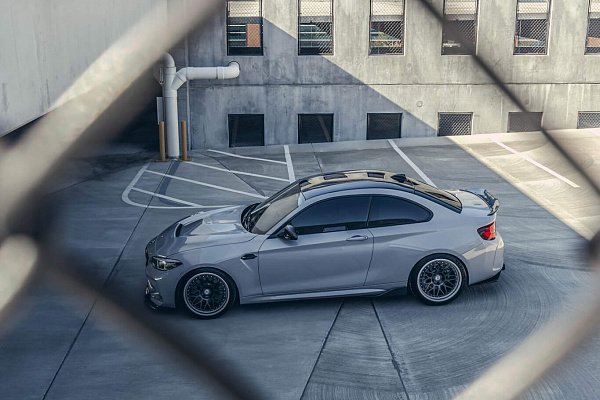 Фото дисков HRE 300 Глянцевый графит на BMW 2/M2 (F22/F87)