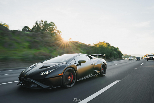 Фото дисков HRE RC103 Черный сатин на Lamborghini Huracan