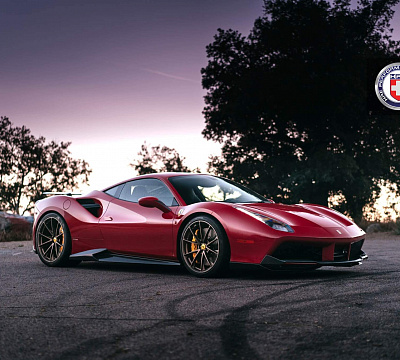 Фото дисков HRE P204 на Ferrari 488