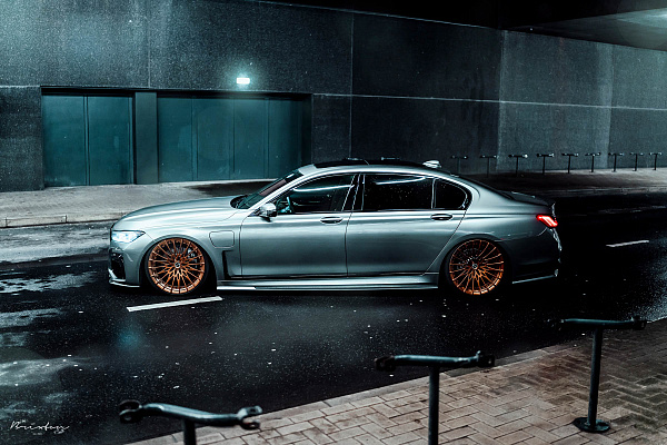 Фото дисков Brixton Forged HS1 Сатиновая медь на BMW 7 (G11/G12)