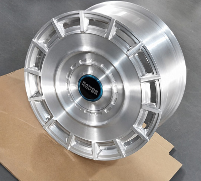 21" диски в стиле Vossen UV-7