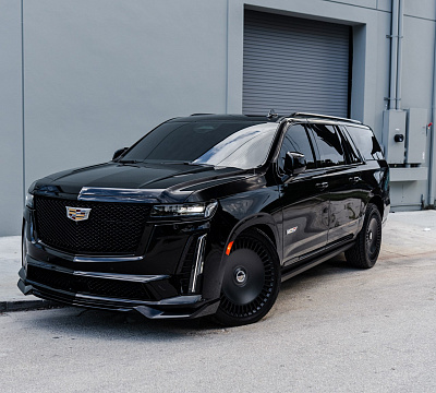 Фото дисков Brixton Forged LX16 на Cadillac Escalade V