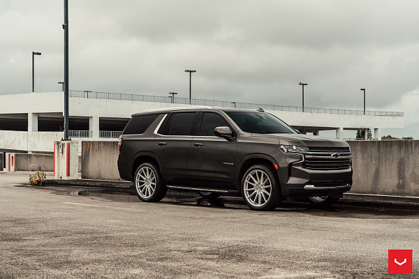 Фото дисков Vossen HF6-1 Серебро на Chevrolet Tahoe V