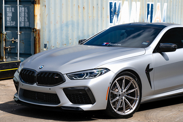 Фото дисков Brixton Forged R11-R Полированный лак на BMW 8/M8