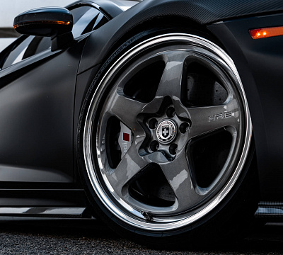 Фото дисков HRE 527 на Audi R8 (4S)