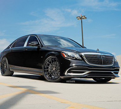 Фото дисков Strasse Wheels SV15T Deep Concave FS на Mercedes-Benz S-Class (W222, C217)