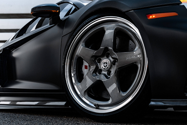 Audi R8 V10