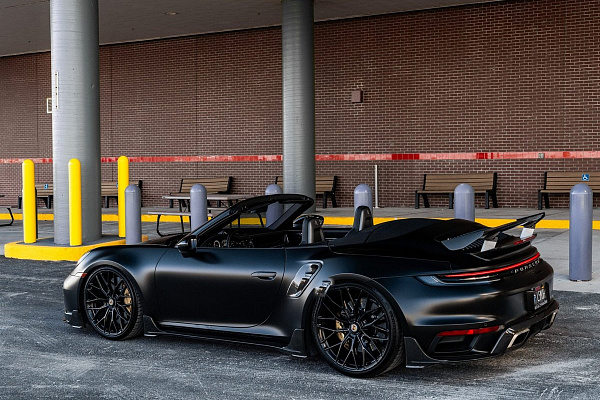 Фото дисков Anrky AN10 Черный глянец на Porsche 911 VIII