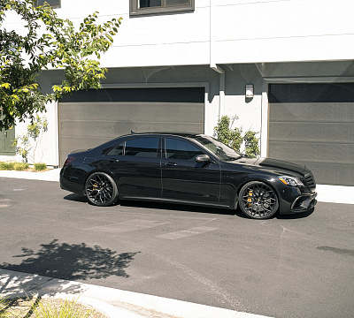 Фото дисков Vossen S17-01 на Mercedes-Benz S-Class (W222, C217)