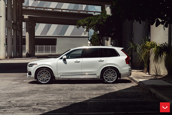 Фото дисков Vossen HF-7 Серебро на Volvo XC90 II