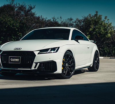 Фото дисков HRE FF10 на Audi TT (8S)