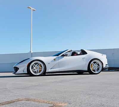 Фото дисков Anrky S3-X3 на Ferrari 812
