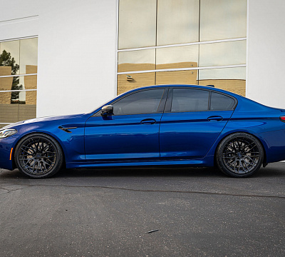 Фото дисков Strasse Wheels SV10M Deep Concave Duoblock на BMW 5/M5 (G30/F90)