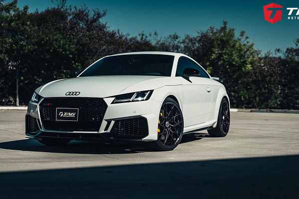 Фото дисков HRE FF10 Черный сатин на Audi TT (8S)