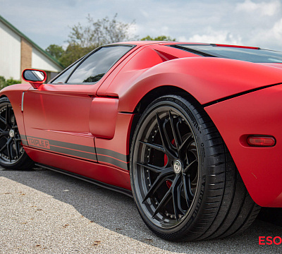 Фото дисков HRE S101SC на Ford GT I