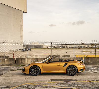 Фото дисков Strasse Wheels SV10 Deep Concave FS на Porsche 911 VII