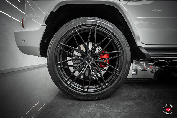 Фото дисков Vossen S21-02 Черный сатин на Mercedes-Benz G-Class III