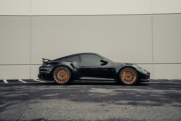 Фото дисков Brixton Forged HS1 Сатиновая медь на Porsche 911 VIII