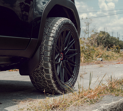 Фото дисков Vossen HF6-5 на Toyota Land Cruiser Prado 250