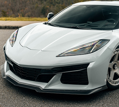 Фото дисков Vossen GEN-01 (3-Piece) на Chevrolet Corvette C8