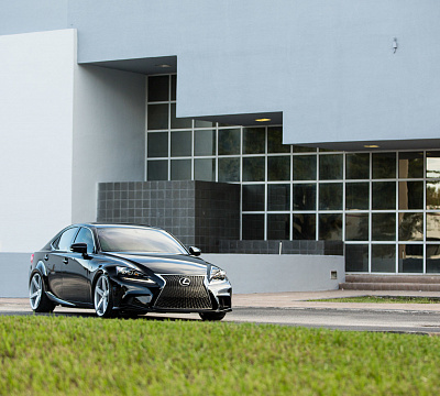 Фото дисков Vossen CV3 на Lexus IS II