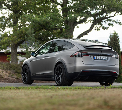 Фото дисков Vossen CG-205T на Tesla Model X