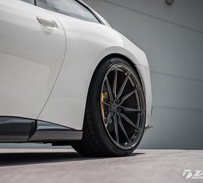 Фото дисков Vossen M-X2 на Ferrari GTC4Lusso