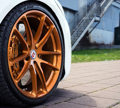 Фото дисков HRE P104 на Mercedes-Benz E-Class (W212, S212, C207)