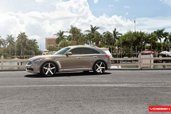 Фото дисков Vossen CV3 Алмазная проточка на Infiniti FX II