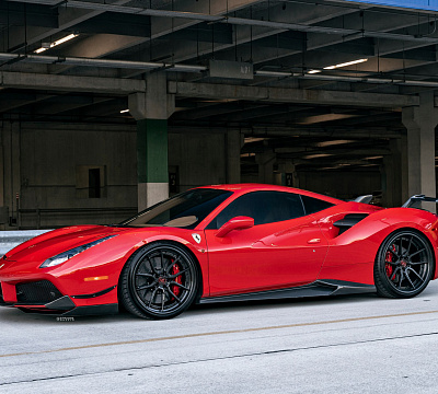 Фото дисков Strasse Wheels SV5 Deep Concave FS на Ferrari 488