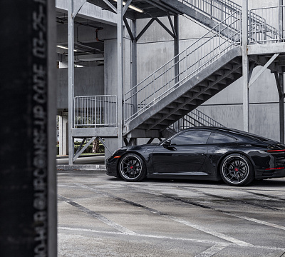 Фото дисков Strasse Wheels SV5 Deep Concave FS на Porsche 911 VIII