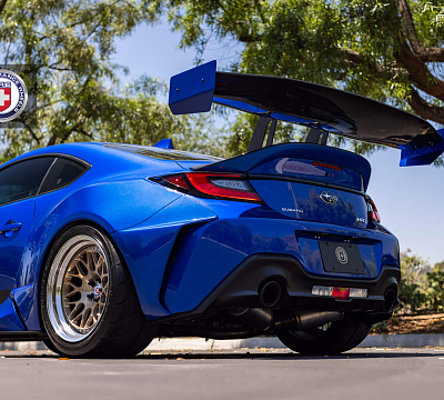 Фото дисков HRE 300 на Subaru BRZ II