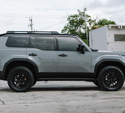 Фото дисков Vossen HFX-1 (6-Lug) на Lexus GX III